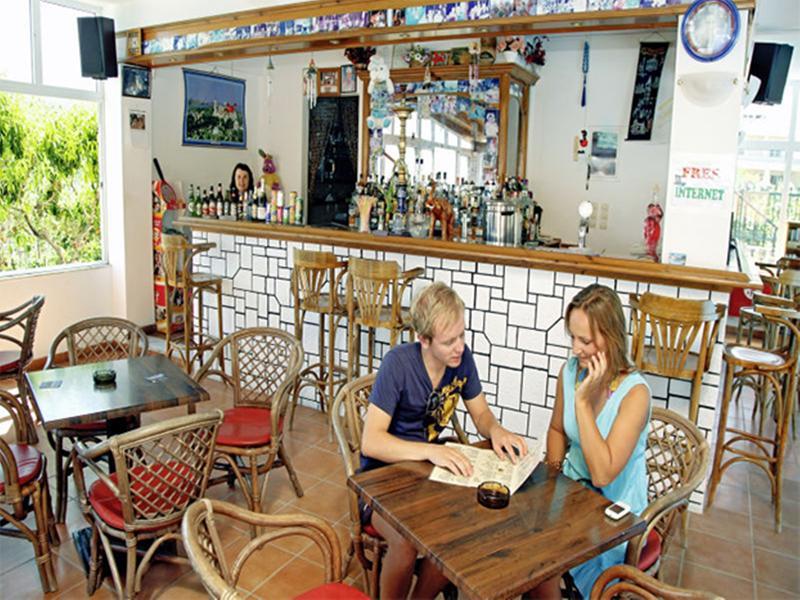 Makis Studios Benitses  Ngoại thất bức ảnh
